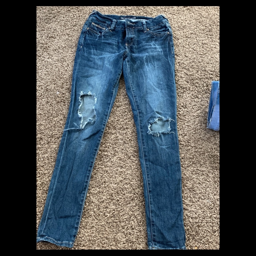 skinny blue ripped jeans